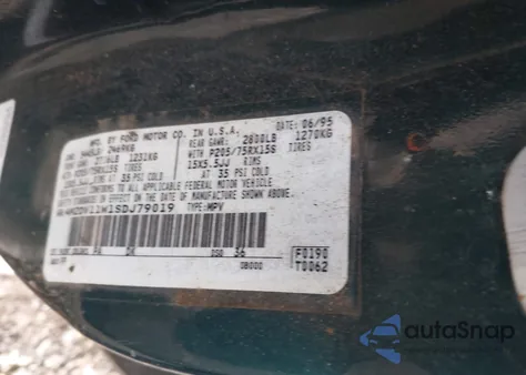 1995 Mercury Villager z USA, uszkodzony, nr VIN 4M2DV11W1SDJ79019